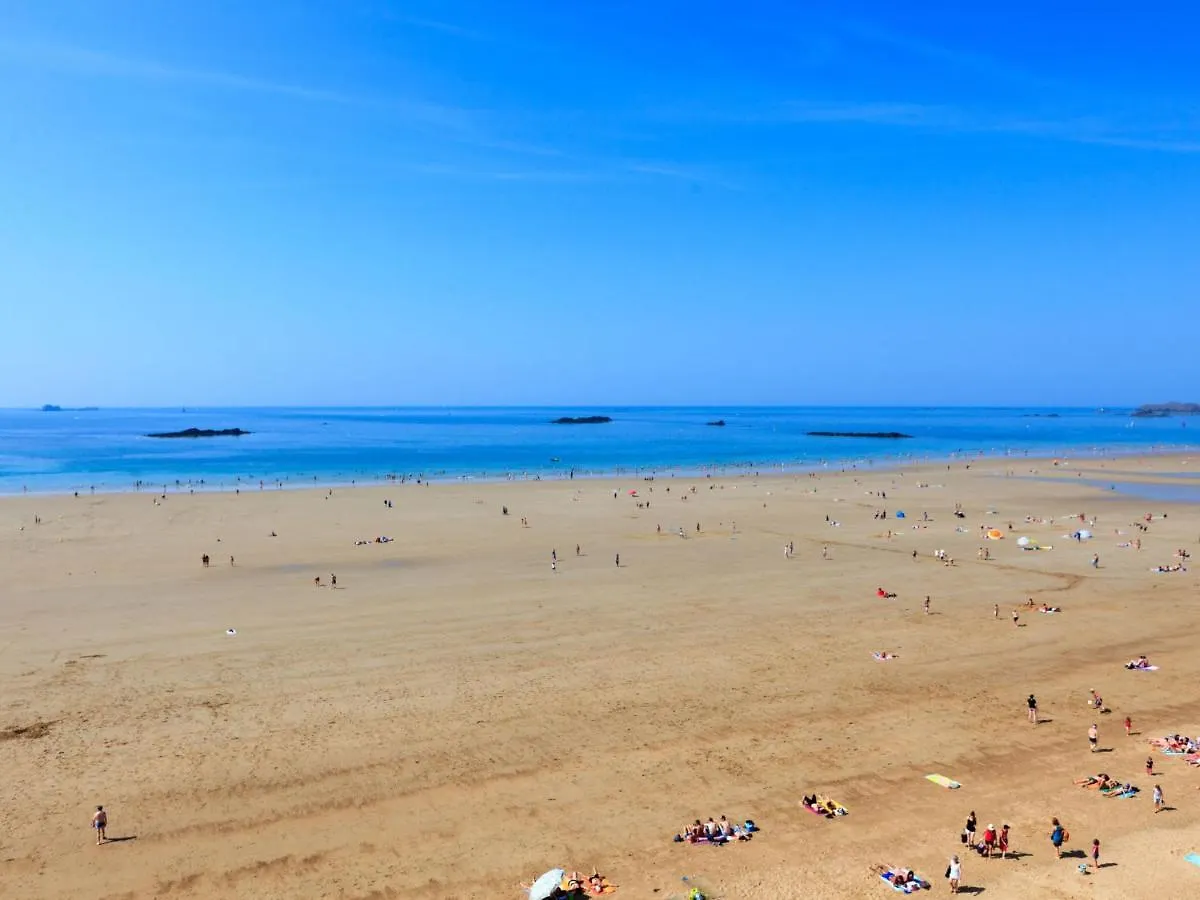 Apartment Les Nielles By Interhome Saint-Malo Frankrike